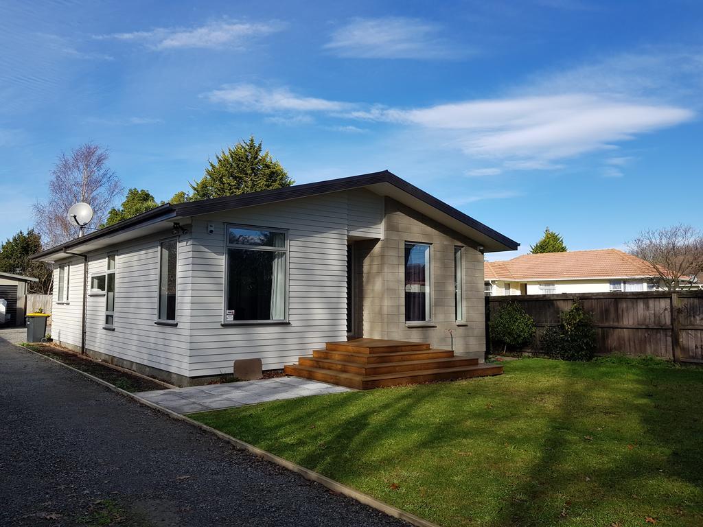 Micro Villa Christchurch Exterior photo